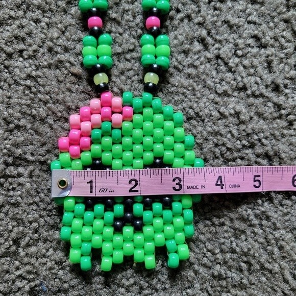 ZOMBIE HEAD PONYBEAD [KANDI] NECKLACE - Picture 4 of 6